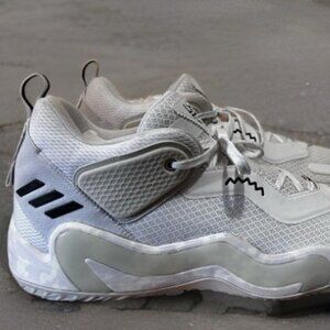 Adidas Hoops F21/S22-TN 21/066 D.1-3. Men 19 US White